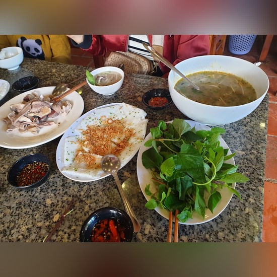 Cháo Lòng 2 Xí - Cháo Lòng Bà Mén: Một thú vị ẩm thực tại Đà Lạt