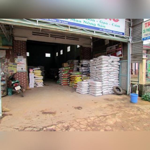 Cửa hàng vật tư nông nghiệp Sơn Thủy