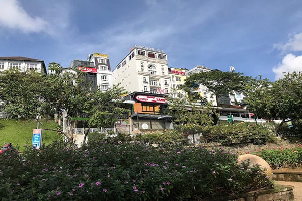 Cafe Gia Nguyễn - Ngắm nhìn trung tâm Đà Lạt