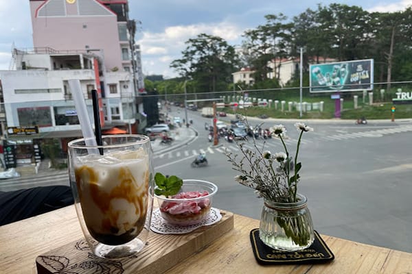 Cafe Tỏi Đen - Quán cà phê trung tâm Đà Lạt