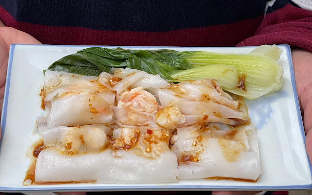 bánh cuốn ông Sĩ